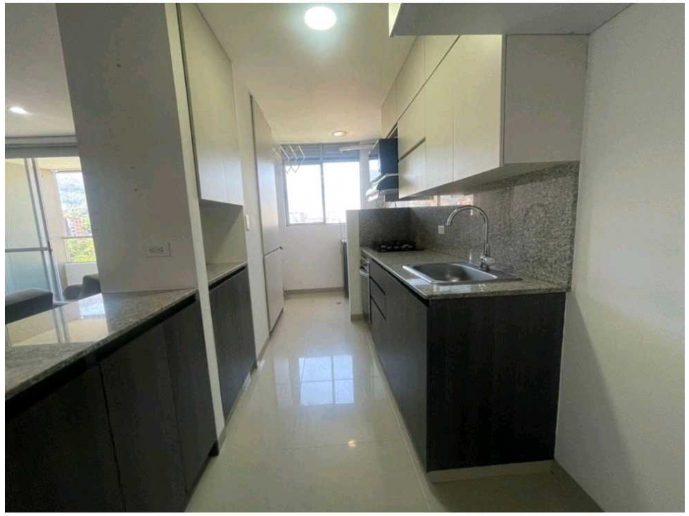 ARRIENDO APARTAMENTO EN LA LOMA DEL ESMERALDAL. — foto 4