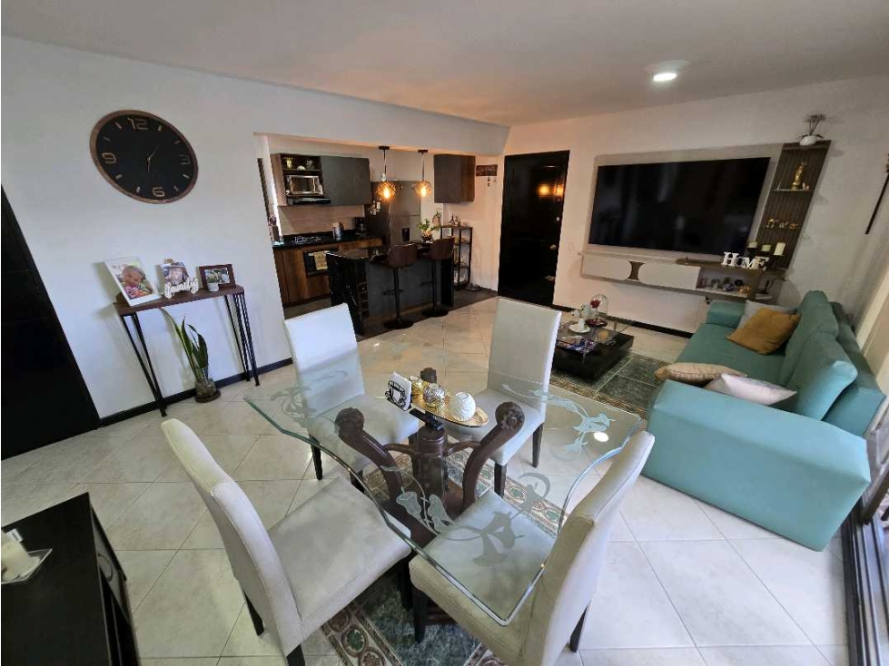 ARRIENDO APARTAMENTO EN LA LOMA DE LOS BERNAL — foto 6