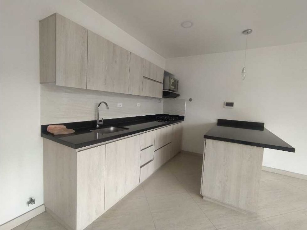 Arriendo Apartamento En Laureles Nogal — foto 2