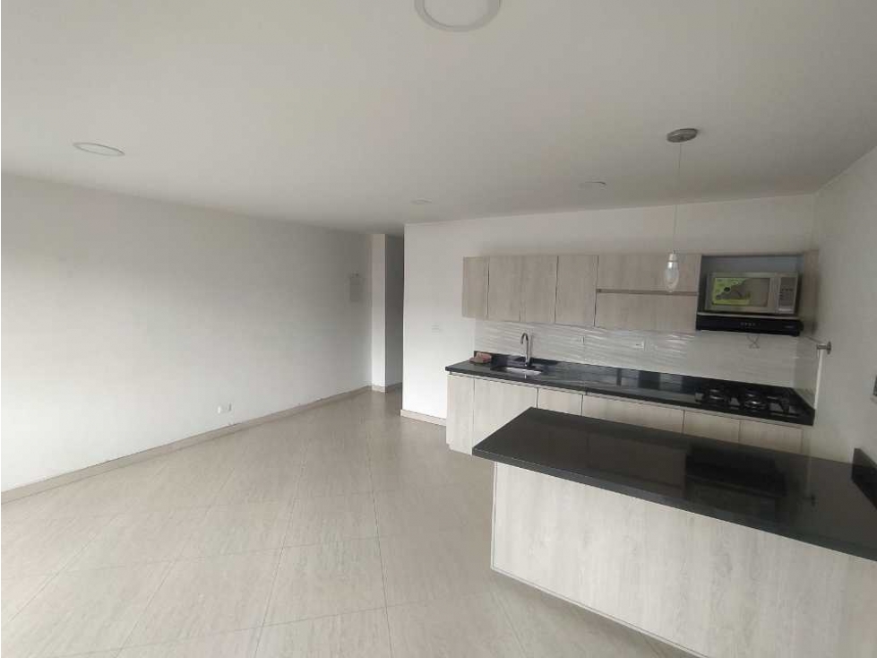 Arriendo Apartamento En Laureles Nogal — foto 3