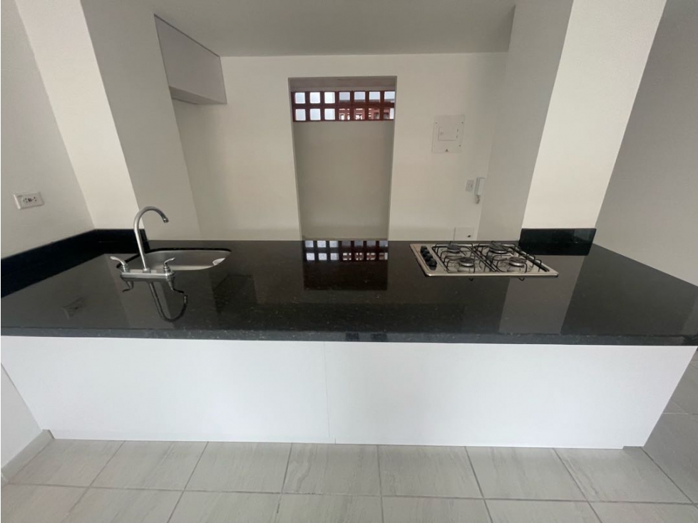 Arriendo apartamento en Laureles — foto 4