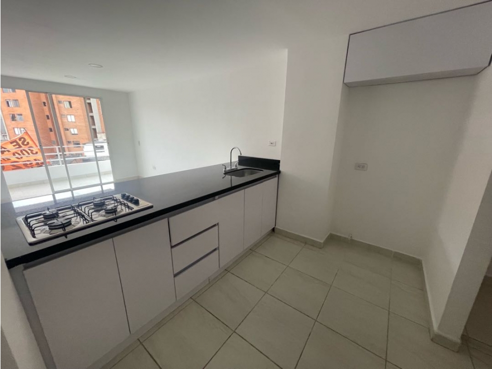 Arriendo apartamento en Laureles — foto 6