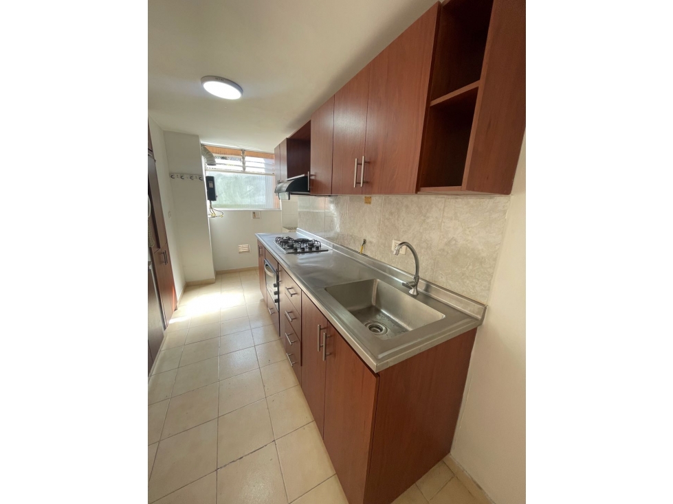 ARRIENDO APARTAMENTO EN LAURELES — foto 2