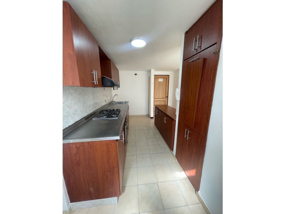 ARRIENDO APARTAMENTO EN LAURELES — foto 4