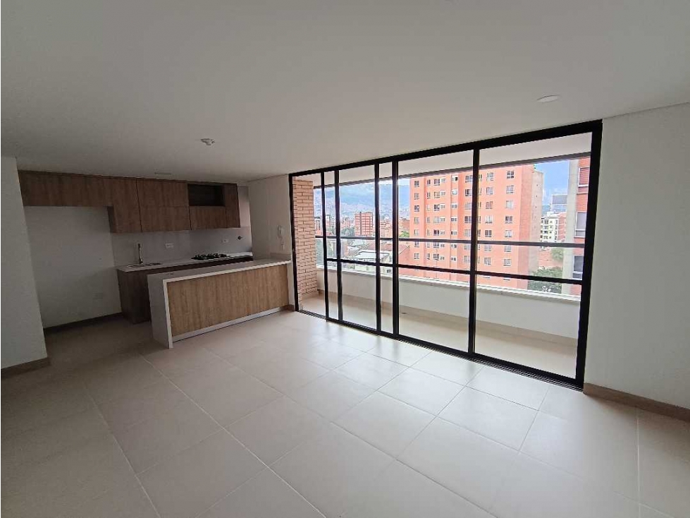 Arriendo apartamento en Laureles para estrenar