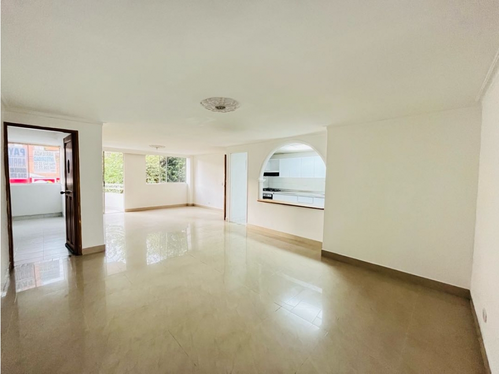 Arriendo apartamento en Laureles — foto 4