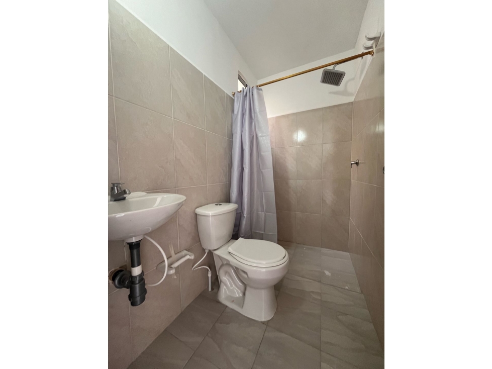 Arriendo Apartamento en Llano Alto 4 — foto 6