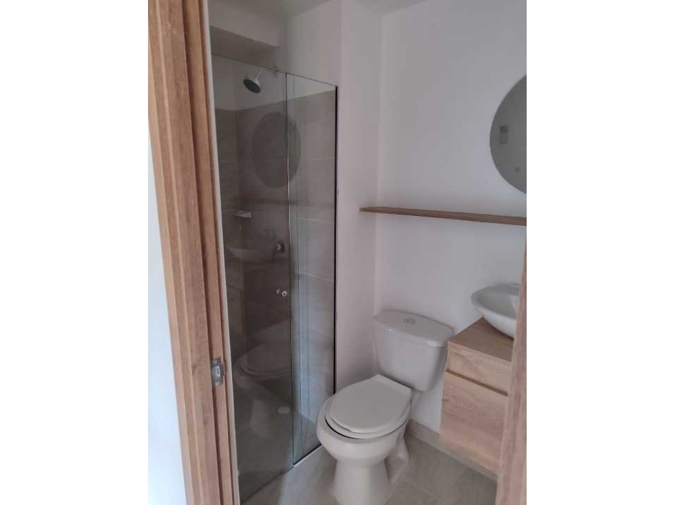 Arriendo y vendo apartamento en marinilla - 2
