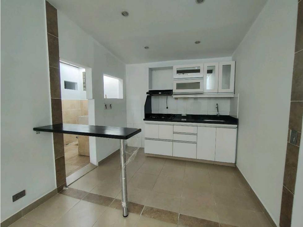 ARRIENDO APARTAMENTO EN MEDELLÍN SECTOR LAURELES,PARQUE LA MATEA