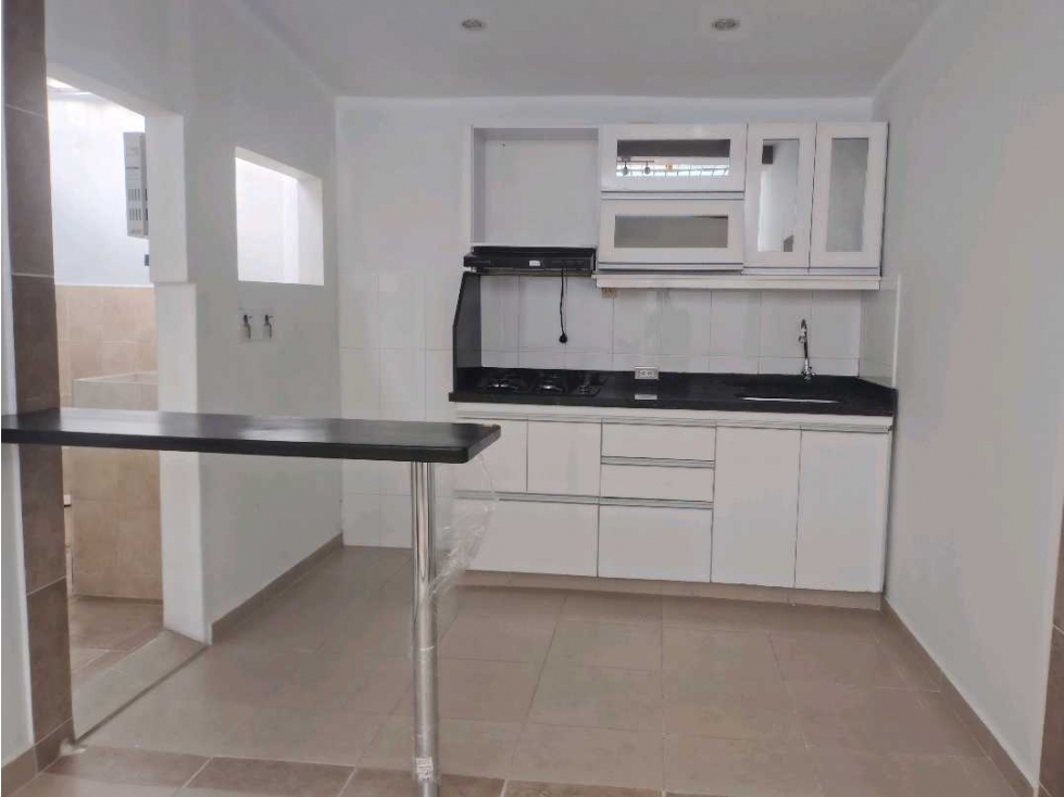 ARRIENDO APARTAMENTO EN MEDELLÍN SECTOR LAURELES,PARQUE LA MATEA — foto 2