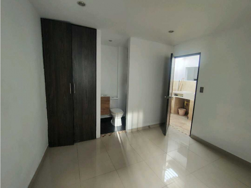 ARRIENDO APARTAMENTO EN MEDELLÍN SECTOR LAURELES,PARQUE LA MATEA — foto 5