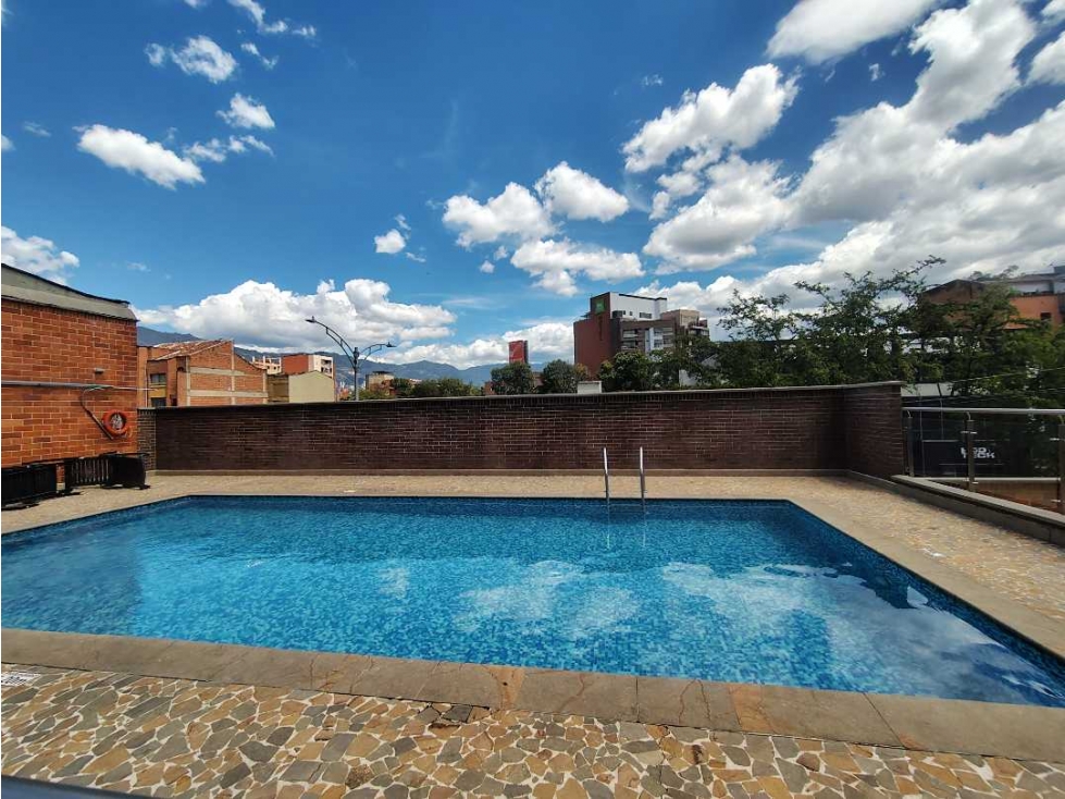 ARRIENDO APARTAMENTO EN MEDELLIN SECTOR LAURELES — foto 3