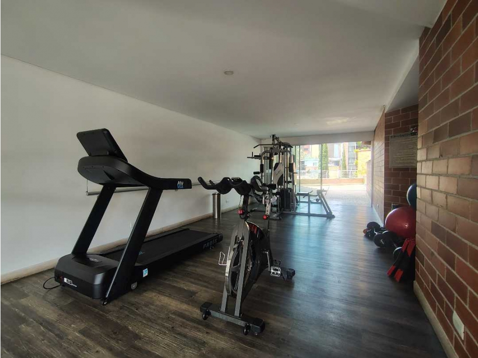 ARRIENDO APARTAMENTO EN MEDELLIN SECTOR LAURELES — foto 5