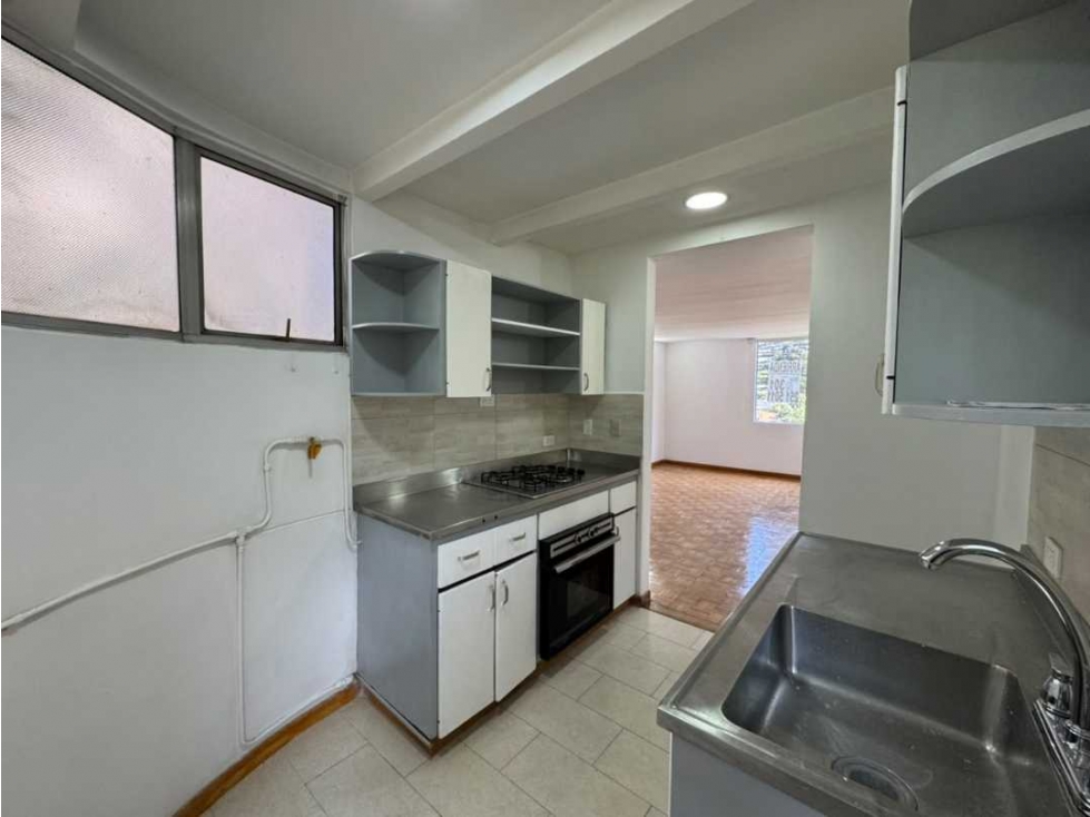 Arriendo Apartamento en patio bonito — foto 3
