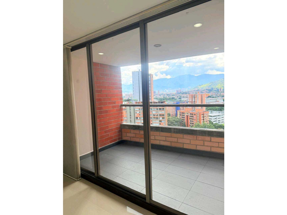 Arriendo apartamento en Poblado- Santa María de los Angeles — foto 3