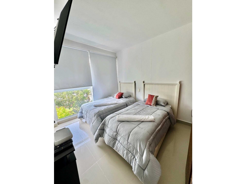Vendo o Arriendo Apto 2 Alcobas en Puertas de las Américas - Amoblado — foto 3
