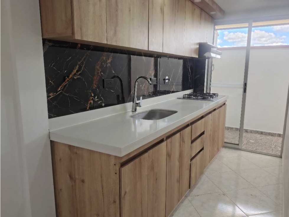 ARRIENDO APARTAMENTO EN RIONEGRO SECTOR ARRAYANES