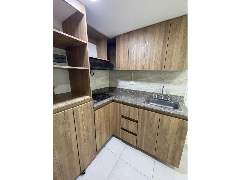 ARRIENDO APARTAMENTO EN ROBLEDO PAJARITO — foto 6