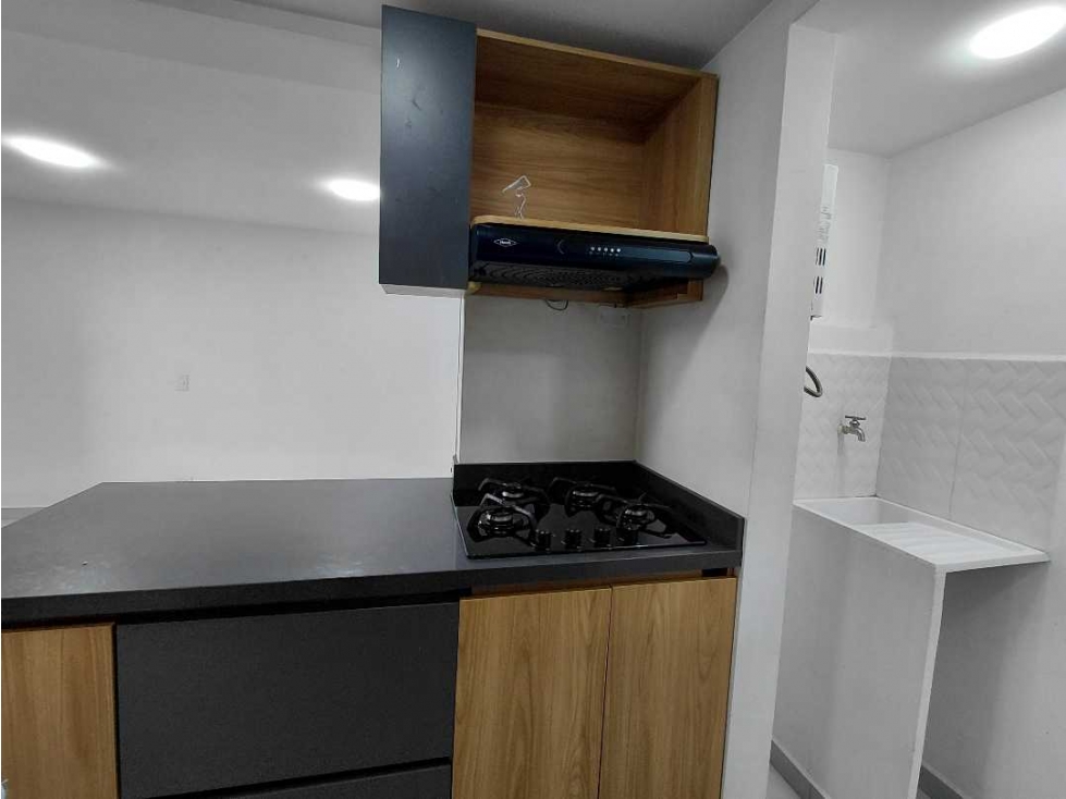 ARRIENDO APARTAMENTO EN ROBLEDO PAJARITO — foto 3