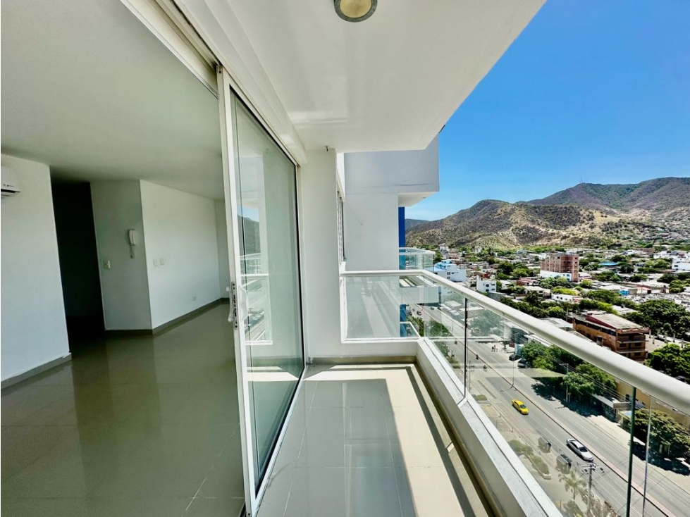 Arriendo apartamento en Rodadero sur — foto 4