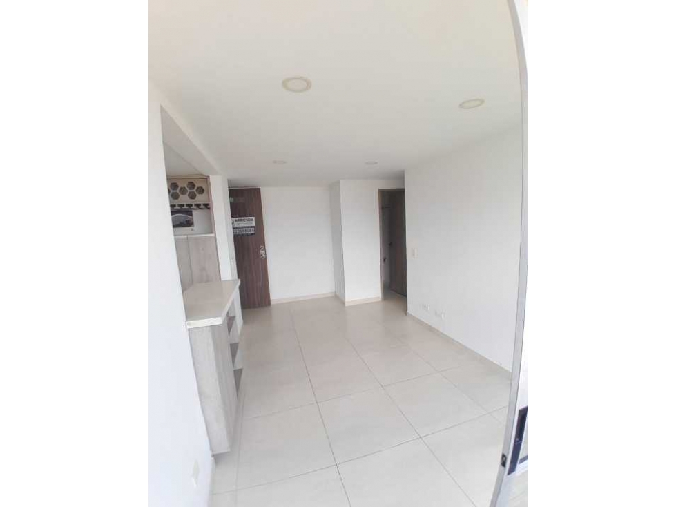 ARRIENDO APARTAMENTO EN RODEO ALTO — foto 5