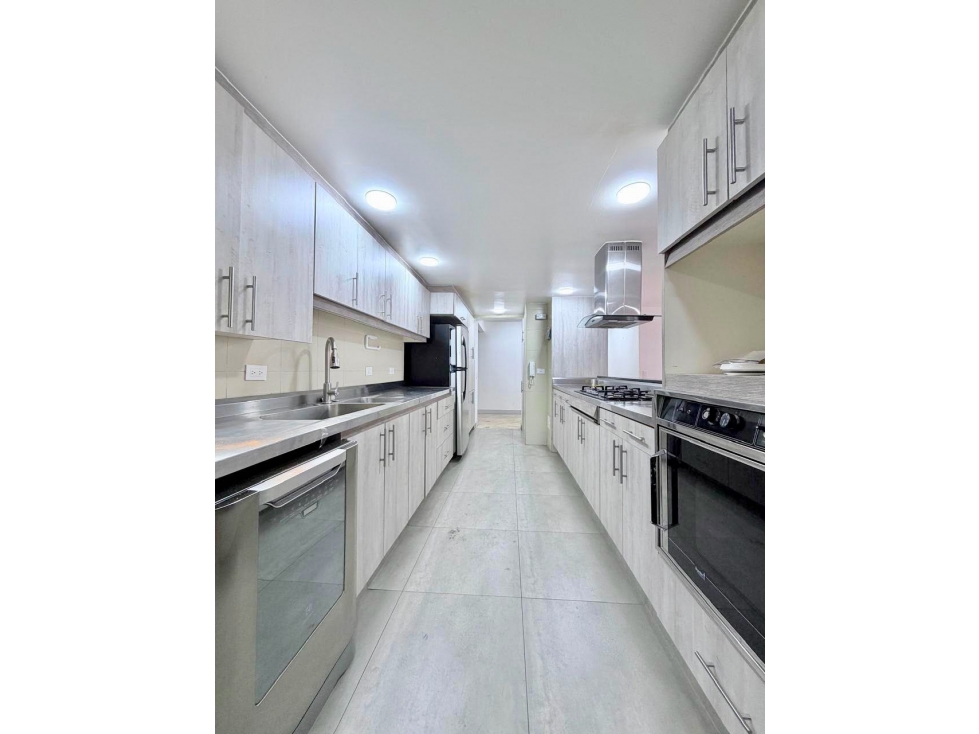 ARRIENDO APARTAMENTO EN SANTA BARBARA — foto 5