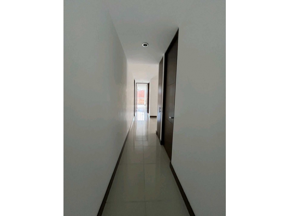 Arriendo Apartamento en Zuñiga Envigado. Piso 2. Ed sencillo — foto 6