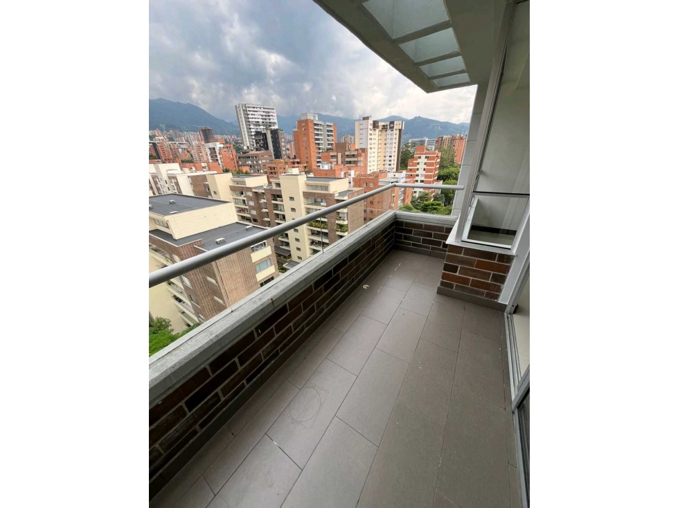 Arriendo Apartamento en Zuñiga, Envigado. Piso 12. Ed sencillo — foto 4