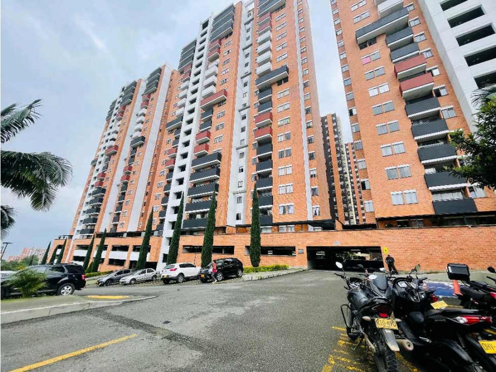 ARRIENDO APARTAMENTO. LA ESTRELLA