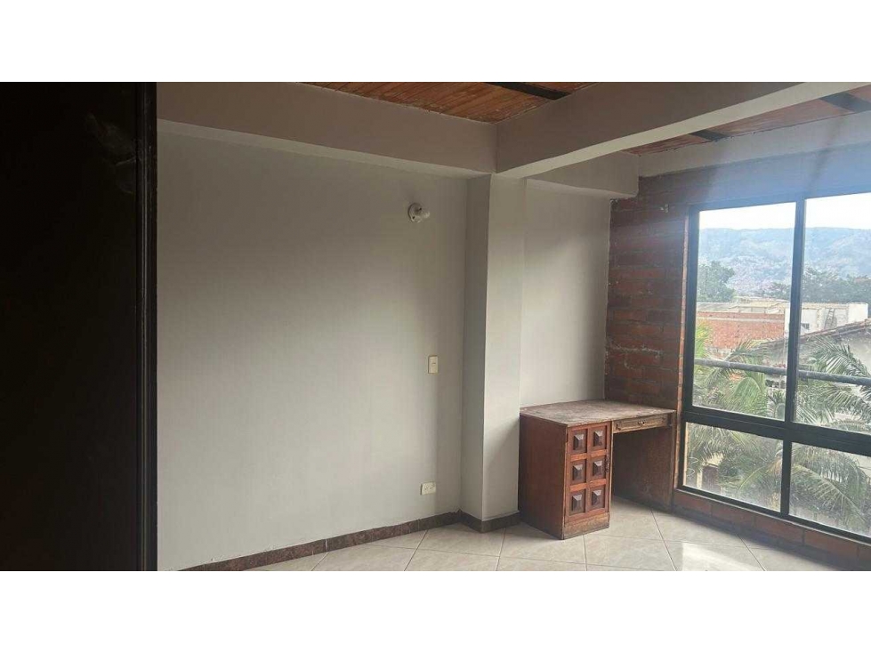 Arriendo apartamento laureles Simón bolivar de dos niveles y terraza — foto 5
