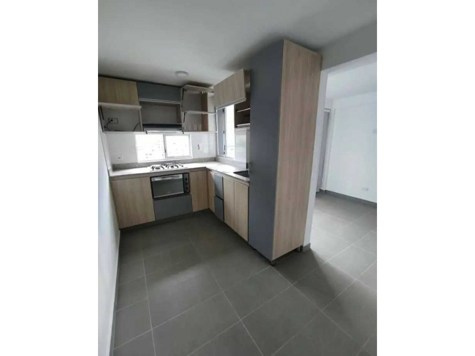 Arriendo apartamento Loma de los bernal
