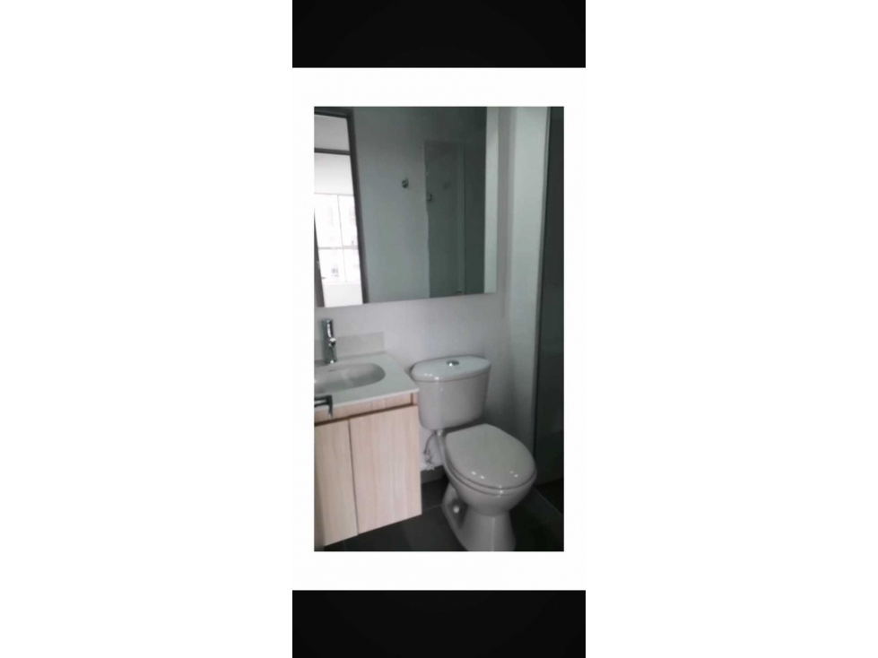 Arriendo apartamento Loma de los bernal — foto 3