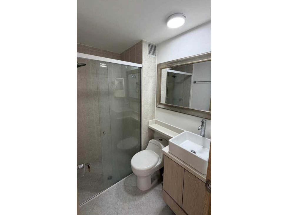 Arriendo Apartamento Loma de los bernal - 5