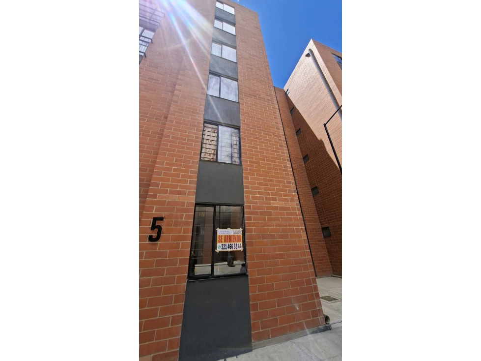 ARRIENDO APARTAMENTO NUEVO EN EL CONJUNTO ZUE AMBAR VIA SOACHA SIBATE — foto 2