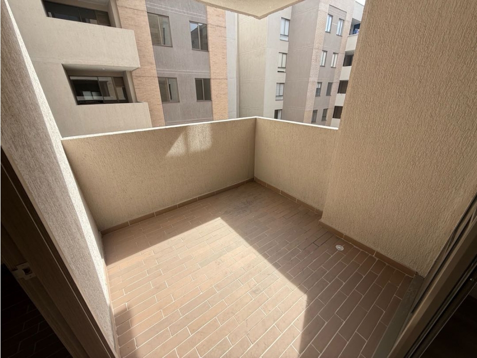 Arriendo apartamento para estrenar 77 m2 en.Cajica piso 6