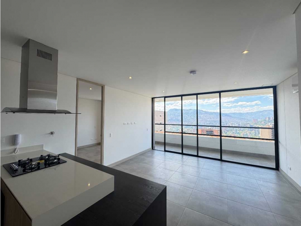 ARRIENDO APARTAMENTO POBLADO - LOS GONZALEZ — foto 2