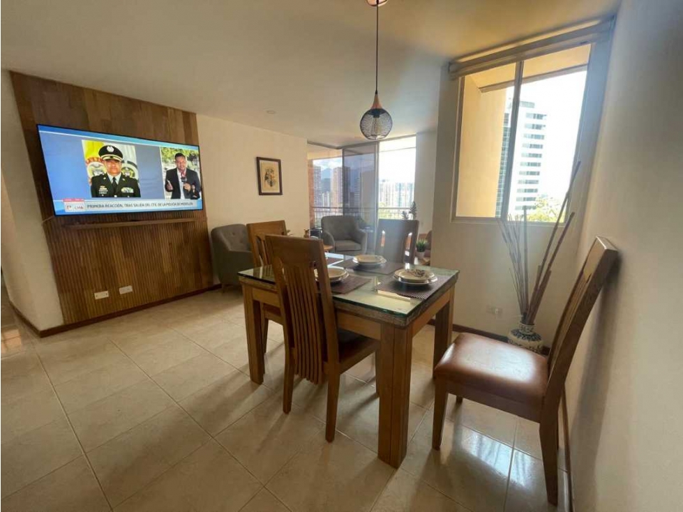 ARRIENDO APARTAMENTO POBLADO CASTROPOL — foto 2