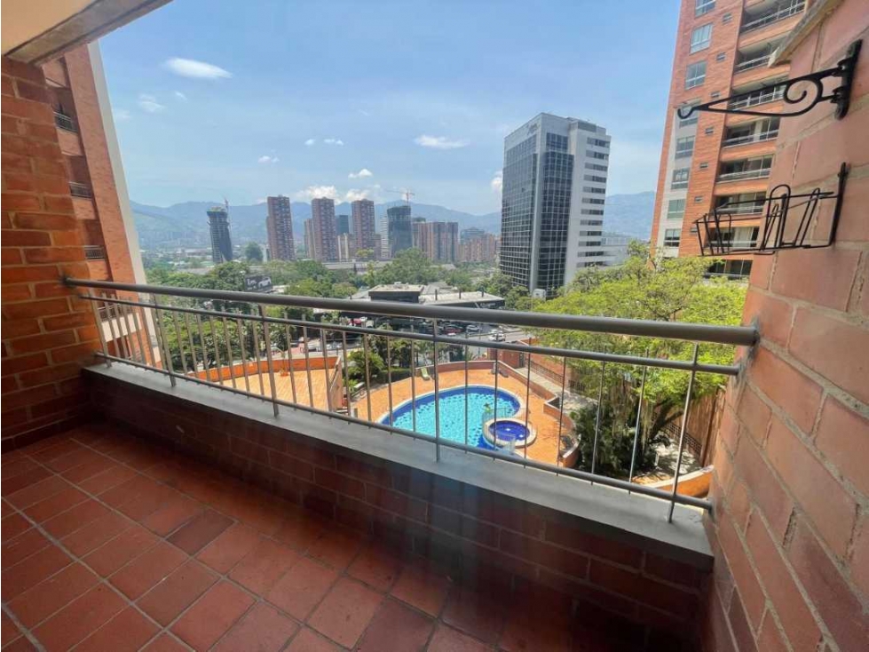 ARRIENDO APARTAMENTO POBLADO CASTROPOL — foto 6