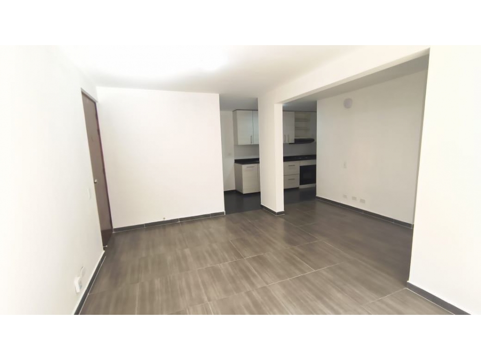 ARRIENDO APARTAMENTO POBLADO -CASTROPOL