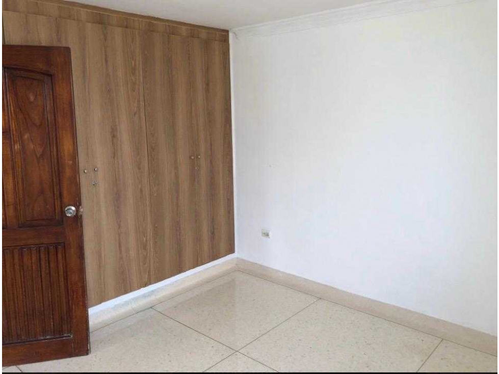 Arriendo apartamento por buenavista — foto 4