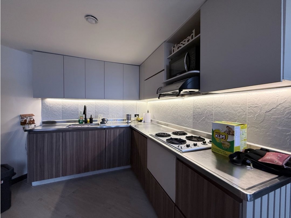 Arriendo apartamento remodelado en sector Estadio — foto 3