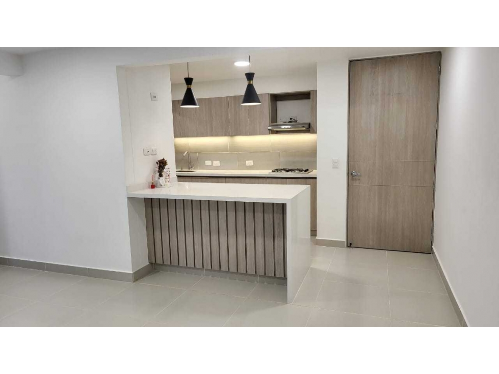 ARRIENDO APARTAMENTO RIO ALTO