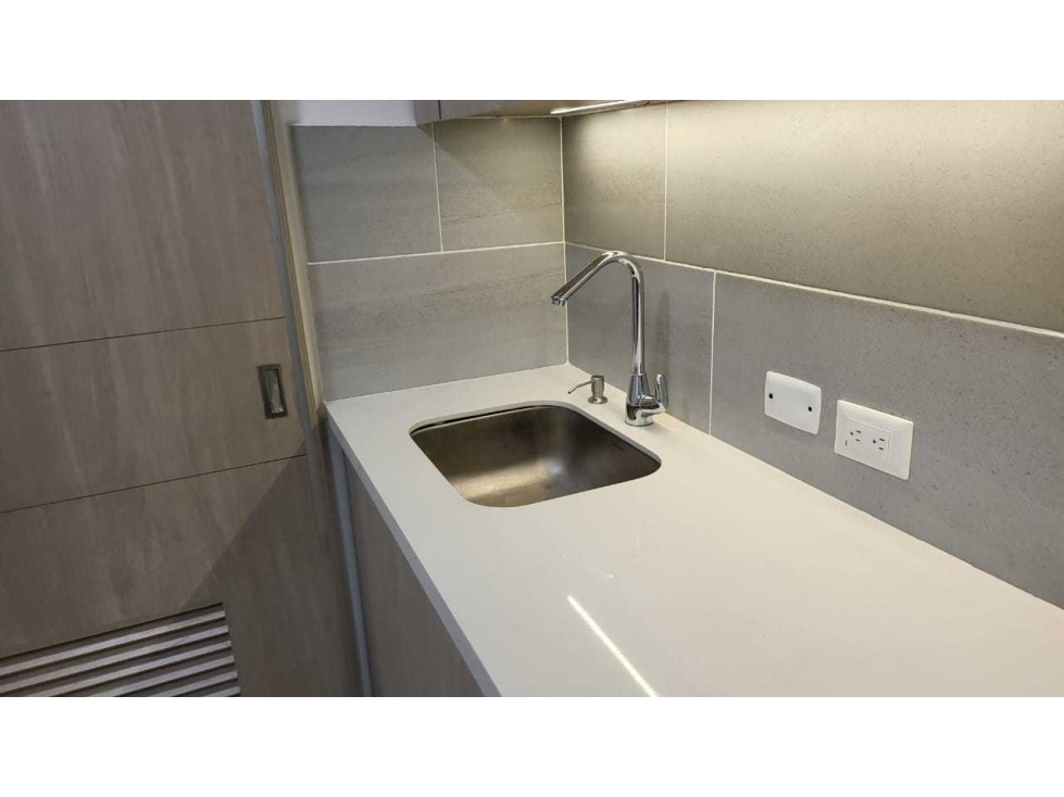 ARRIENDO APARTAMENTO RIO ALTO — foto 6