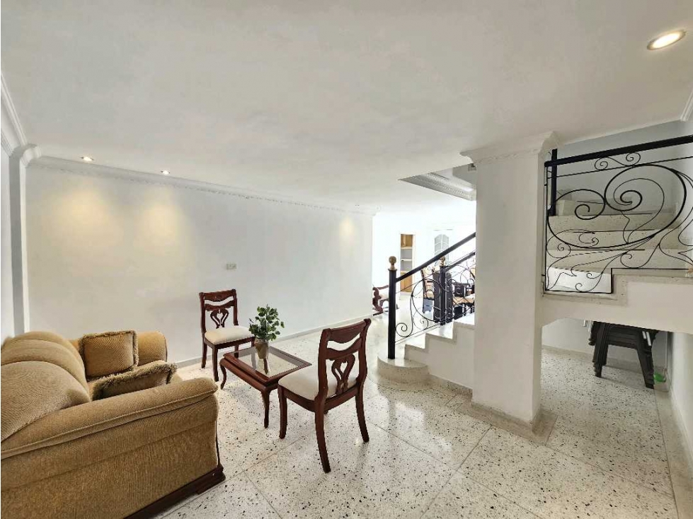 Arriendo apartamento. Riomar. Barranquilla.