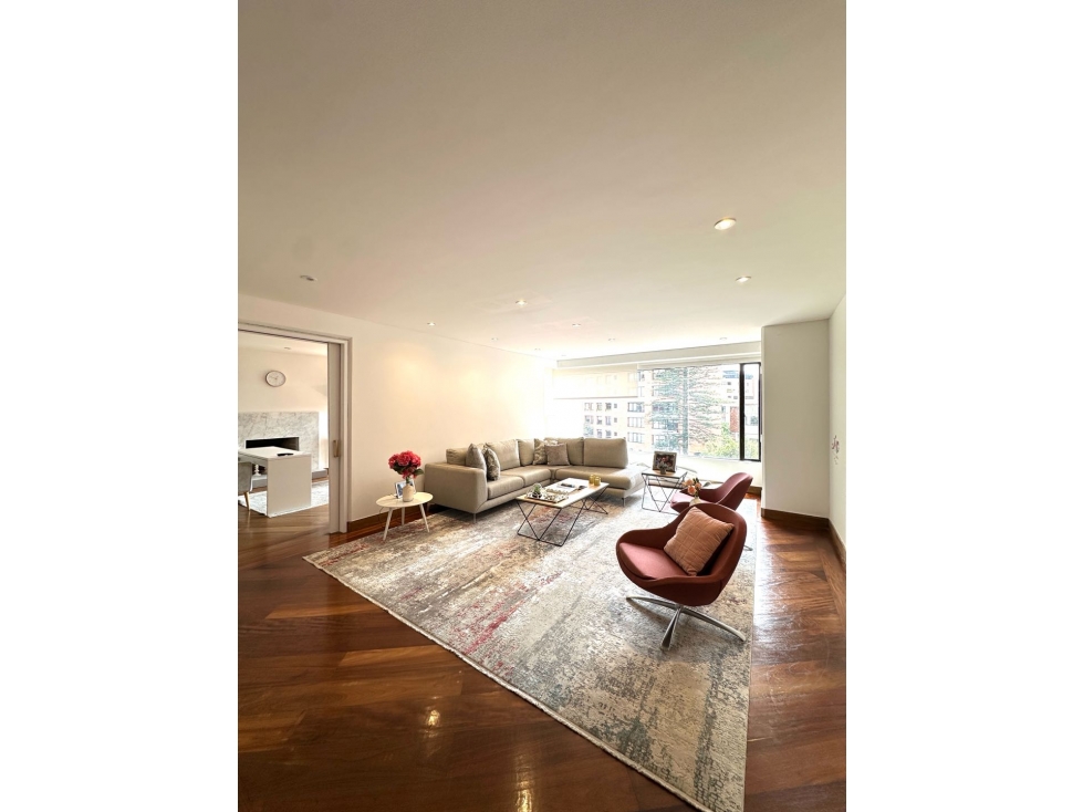 Arriendo apartamento Rosales el nogal 260 Mts 3 habs CBS