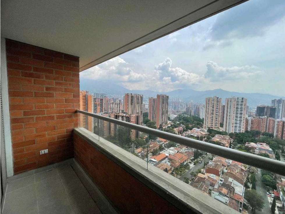 VENDO APARTAMENTO SABANETA. CERCA AL PARQUE