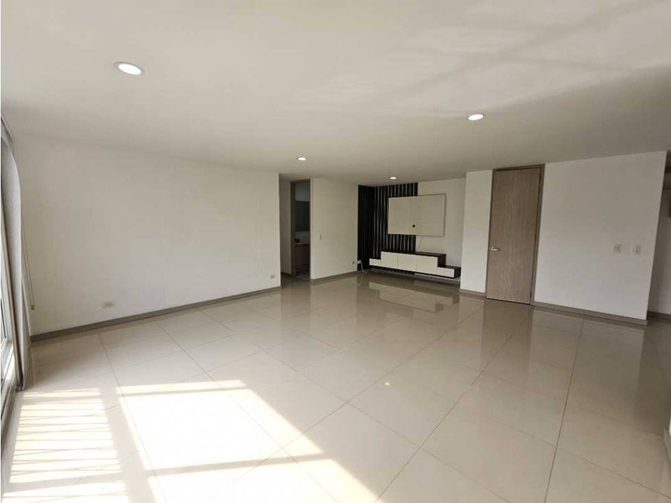 ARRIENDO APARTAMENTO SABANETA. Cerca Daviarena — foto 5
