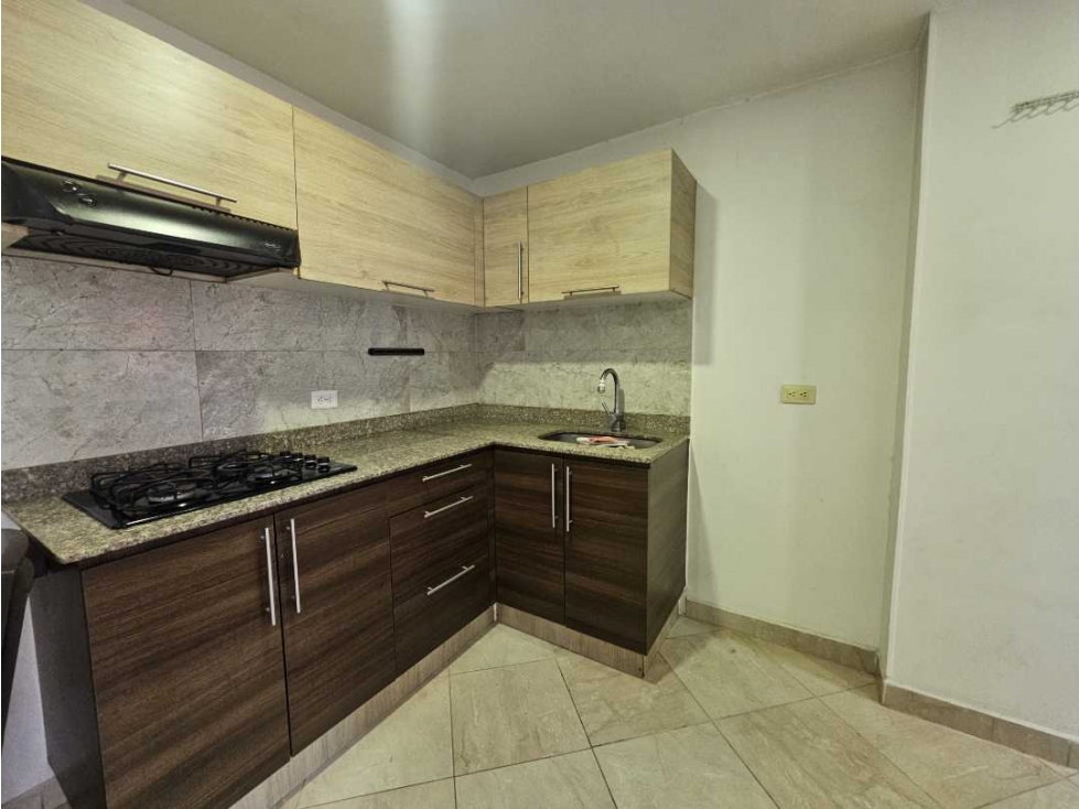 ARRIENDO APARTAMENTO SABANETA. Cerca al parque