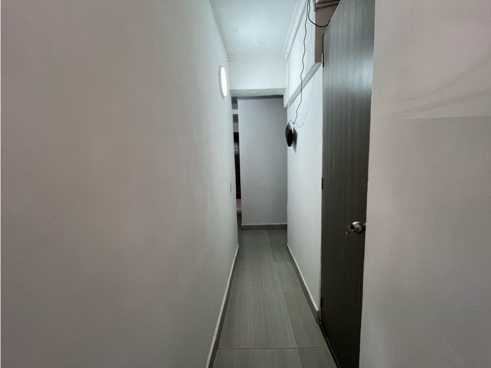 ARRIENDO APARTAMENTO- SECTOR LA CASTELLANA — foto 2