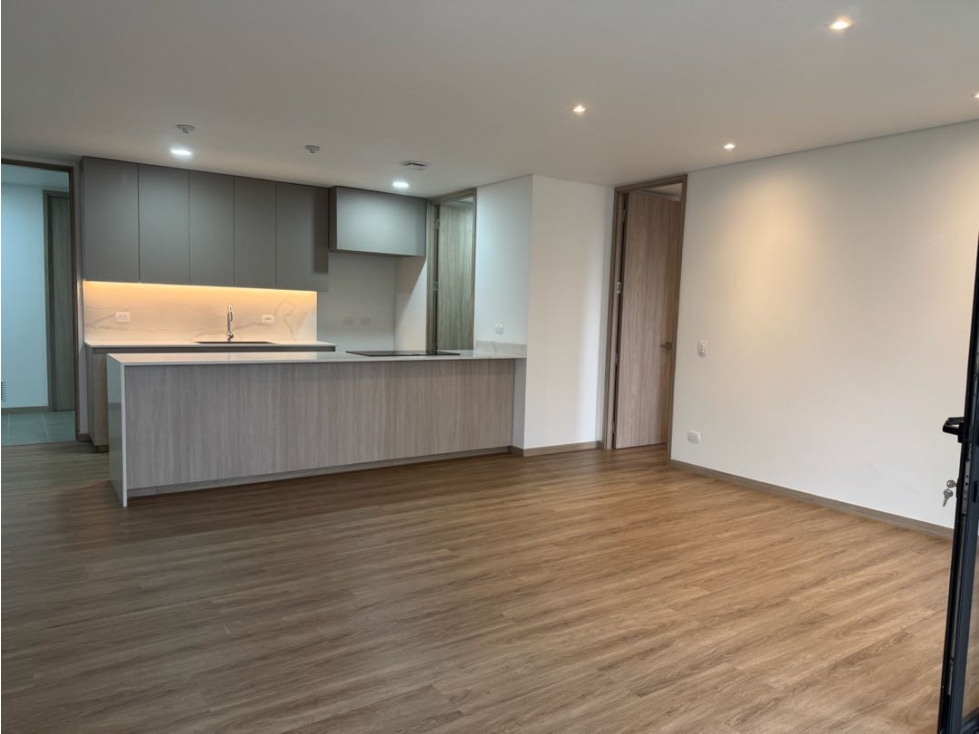 Arriendo apartamento sector Sajonia _ Rionegro para estrenar.